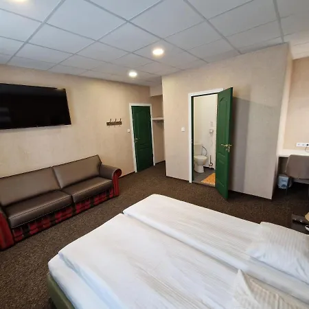 With Free Parking Aparthotel Riga