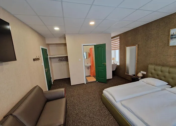 With Free Parking Aparthotel Riga