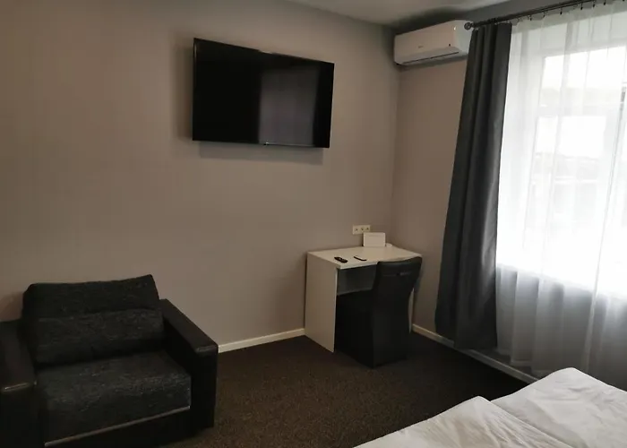 With Free Parking Aparthotel 4*