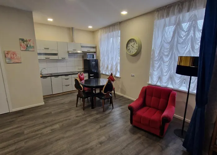 Aparthotel With Free Parking